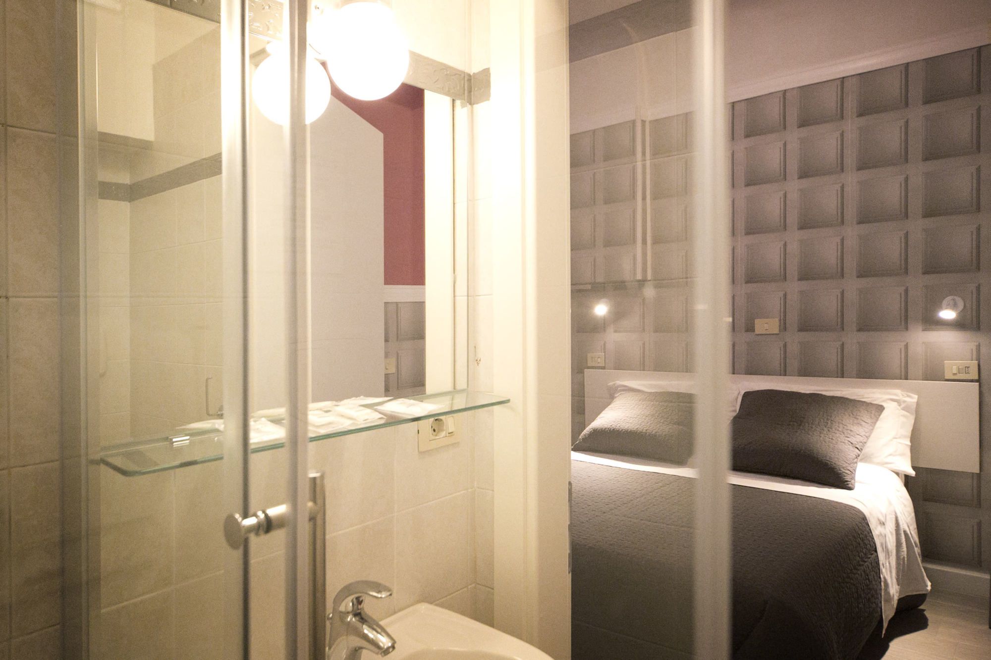 Фото Hotel Nella