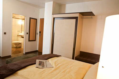 Гостиница Hotel Westend в Фюрте