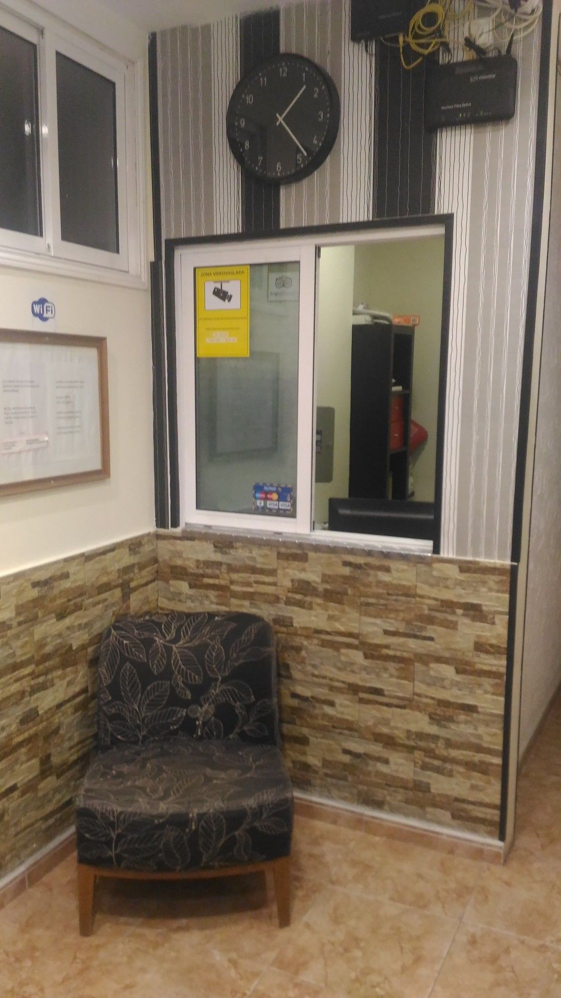 Фото Hostal Alaska