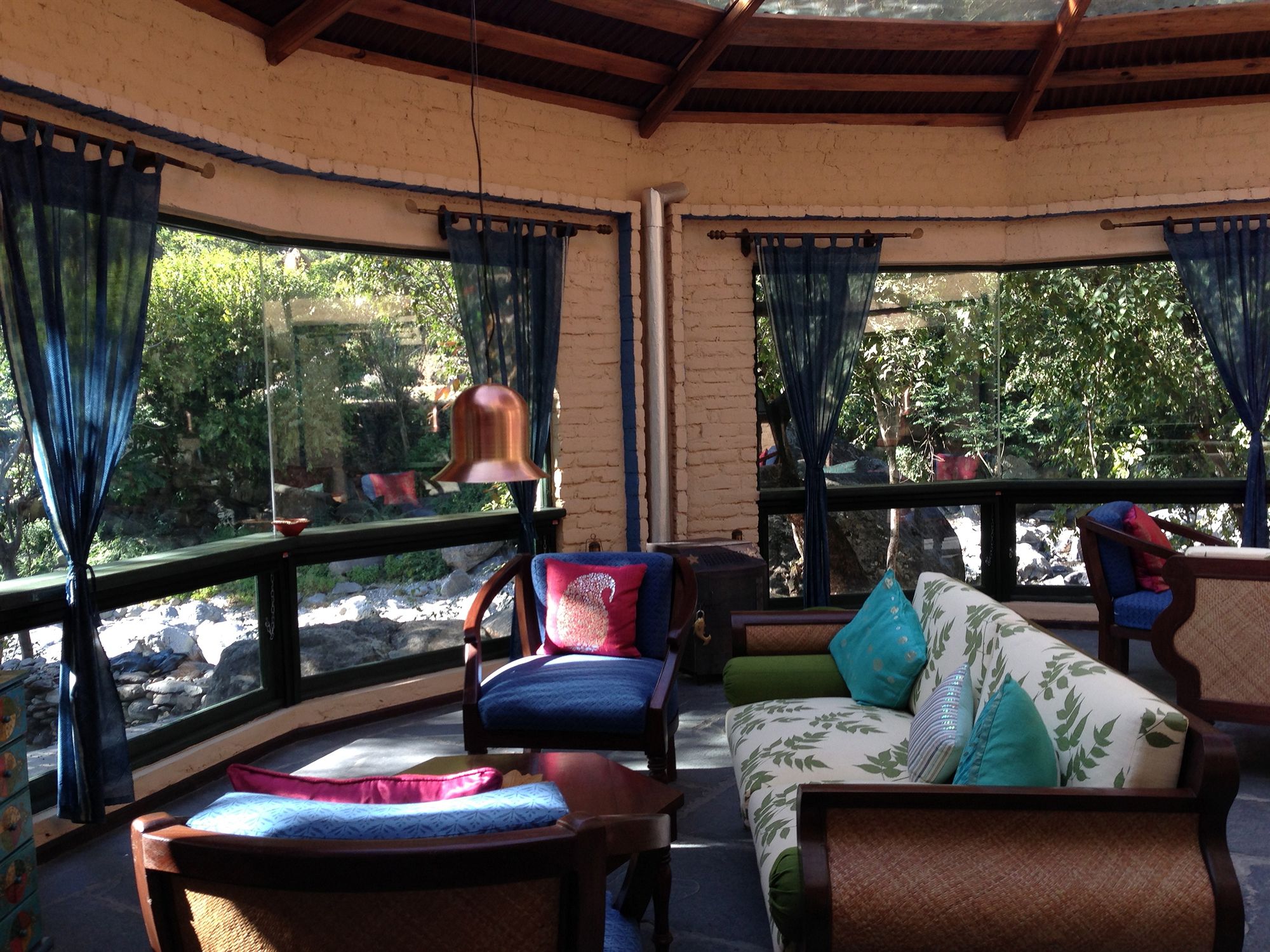 Фото Soulitude by the Riverside