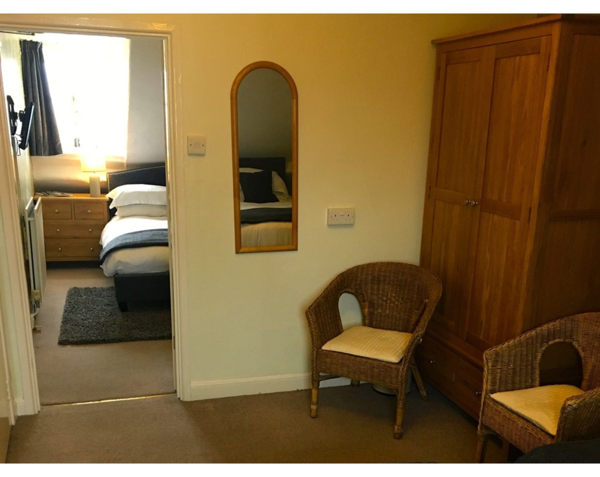 Фото Westwood Guest House