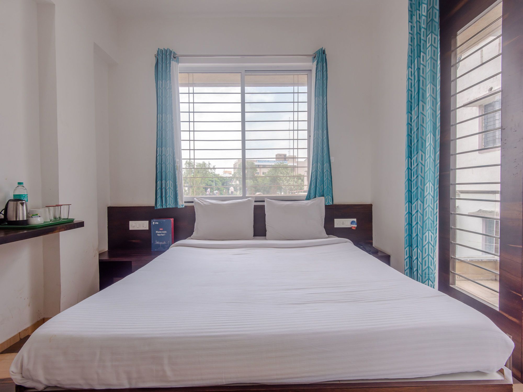 Фото Oyo 9738 Hotel House Khas Suites