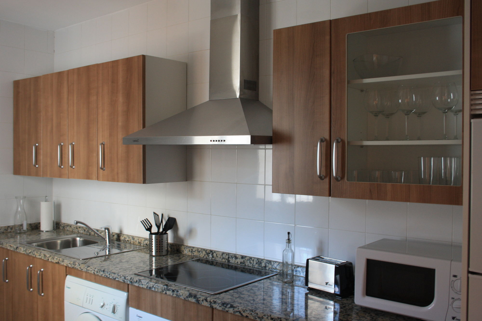 Фото Suncity Plaza Apartments