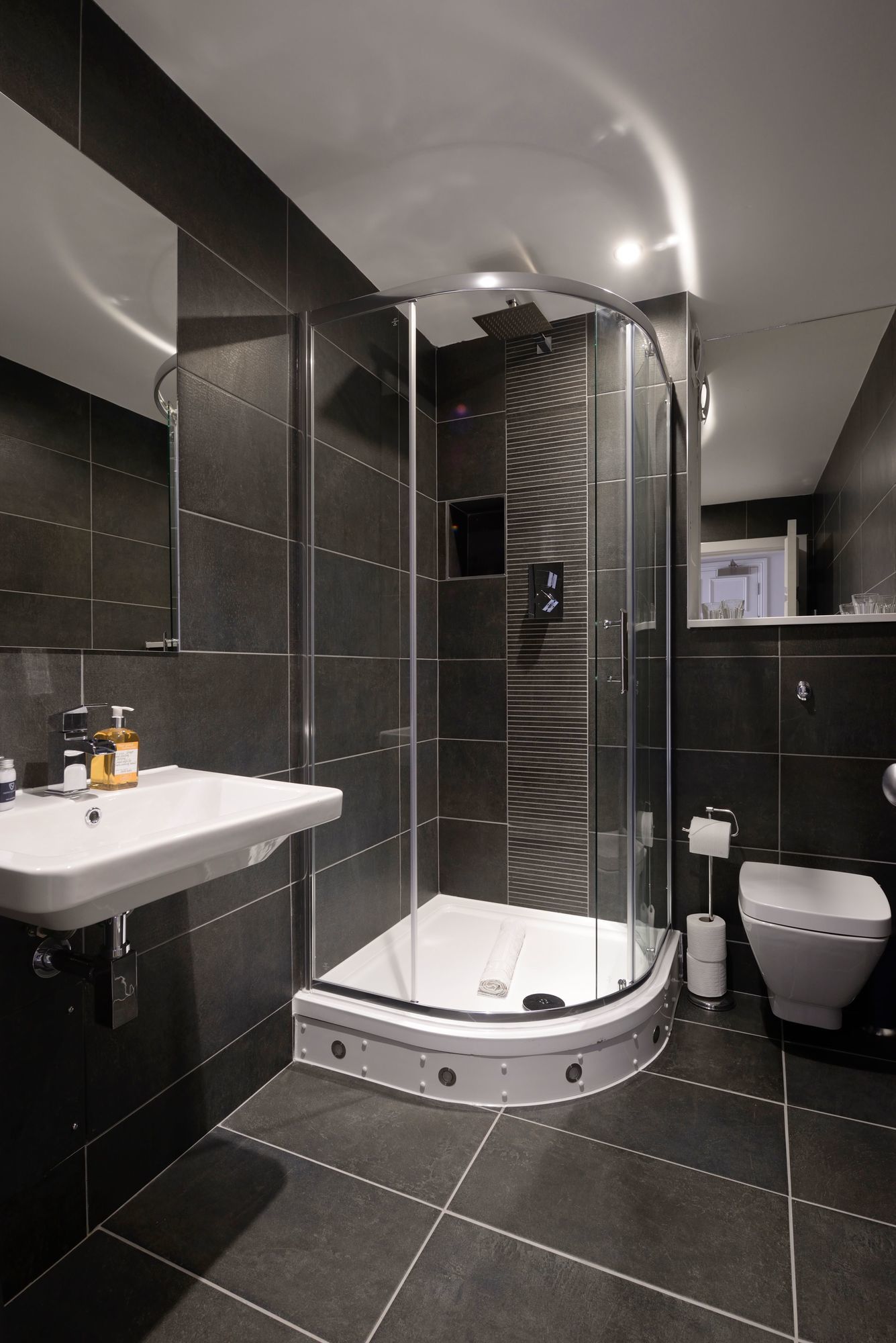 Фото Destiny Scotland - Q-Residence