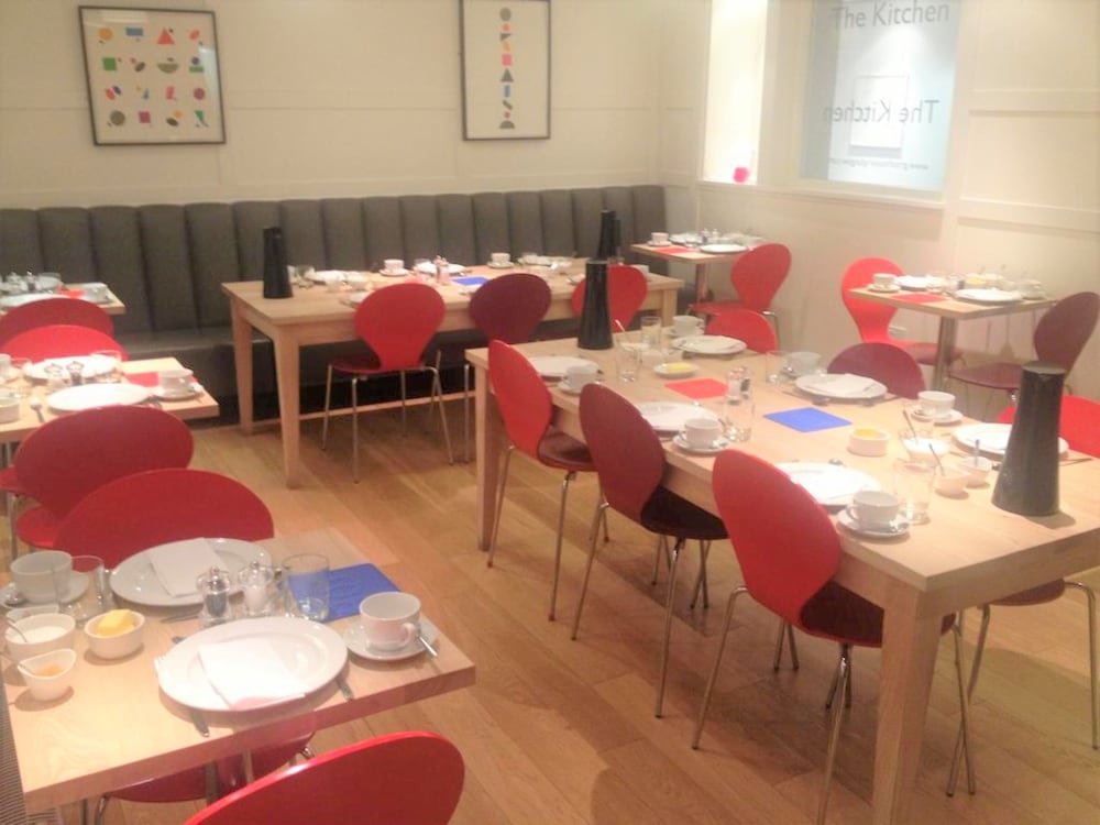 Фото Grasshoppers Hotel Glasgow