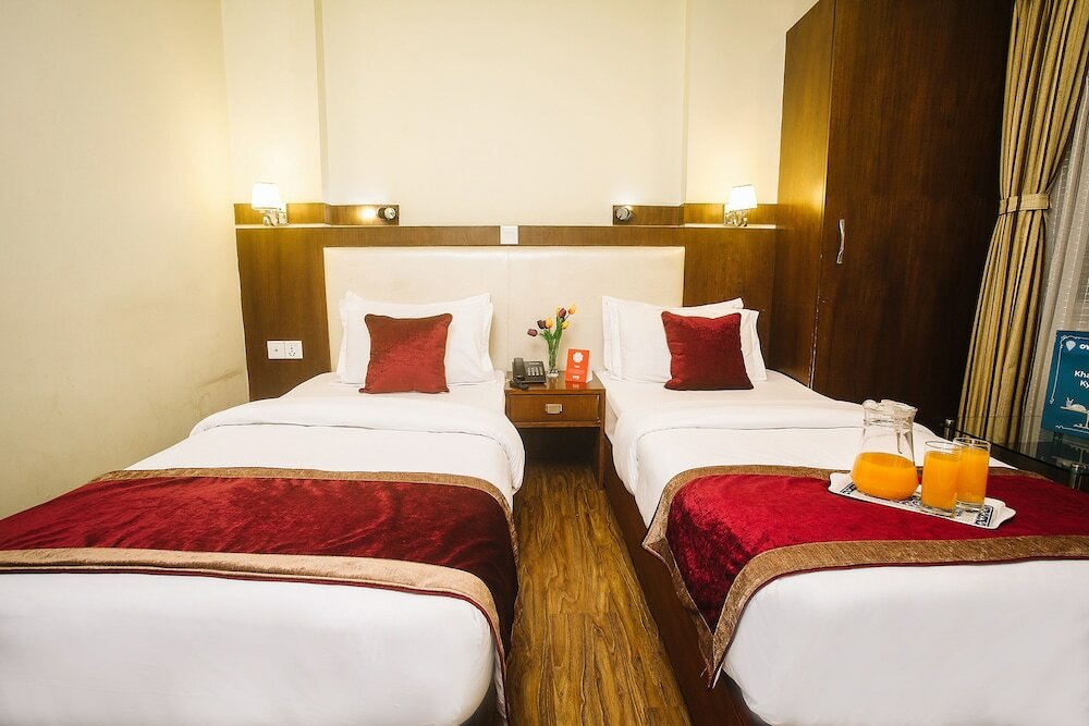 Фото Backyard Hotel