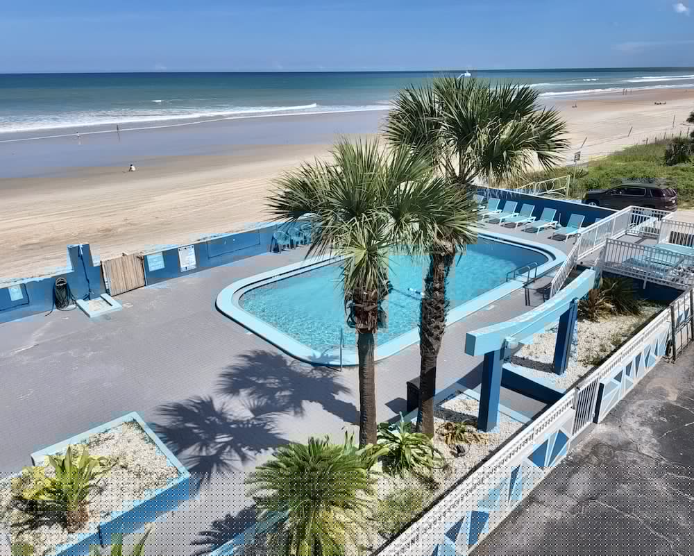 Фото Chateau Mar Beach Resort