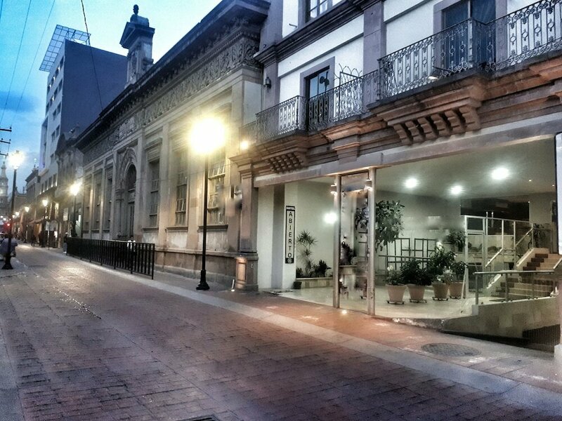 Гостиница Enterprise Inn Express Centro в Леоне