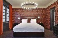 Rooms Hotel Tbilisi (Tbilisi, Merab Kostavas Street, 14) ، فندق