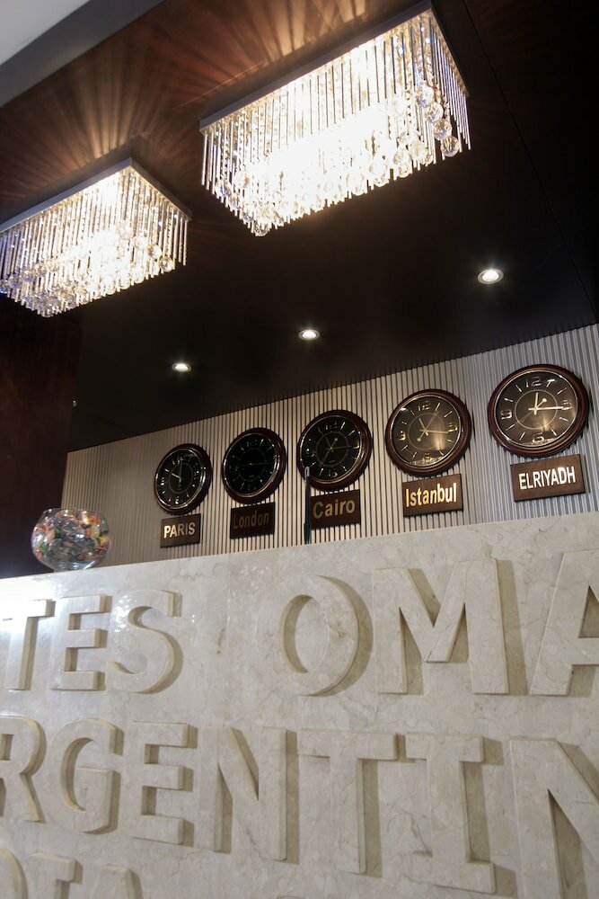 Фото Golden Park Hotel