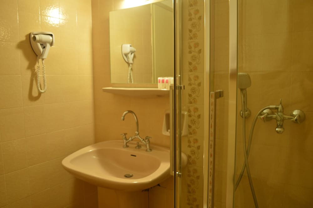 Фото Alexakis Hotel & SPA