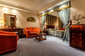 Hotel Infanta Cristina (Comunidad Autònoma de Cataluña, Tarragona, Calle S), hotel