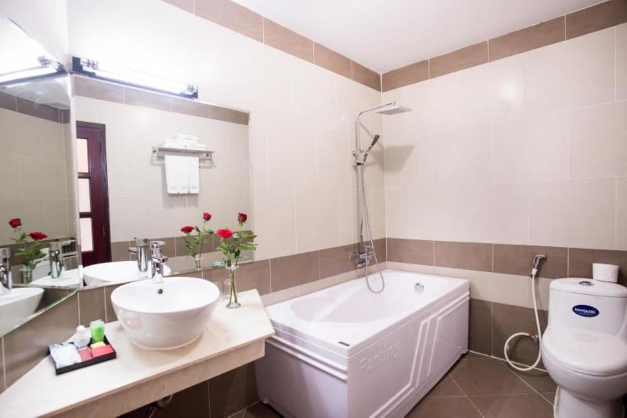 Фото Saigon Night Hotel