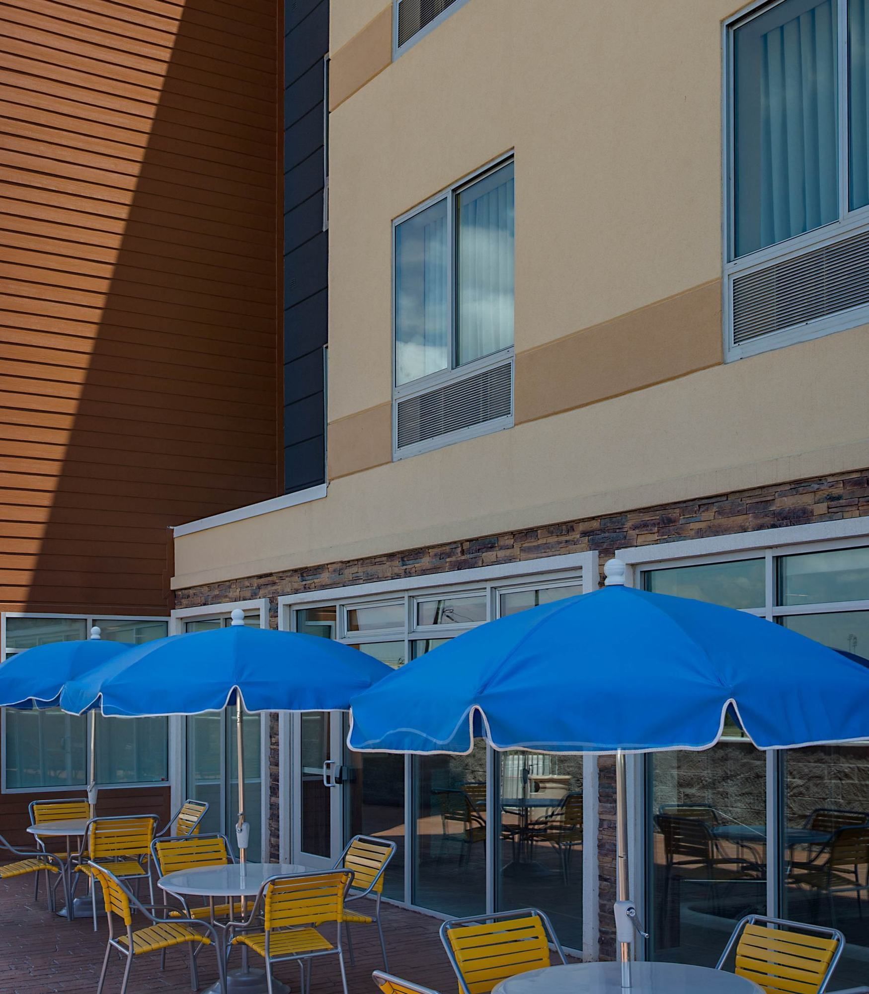 Фото Fairfield Inn & Suites Dallas West/i-30