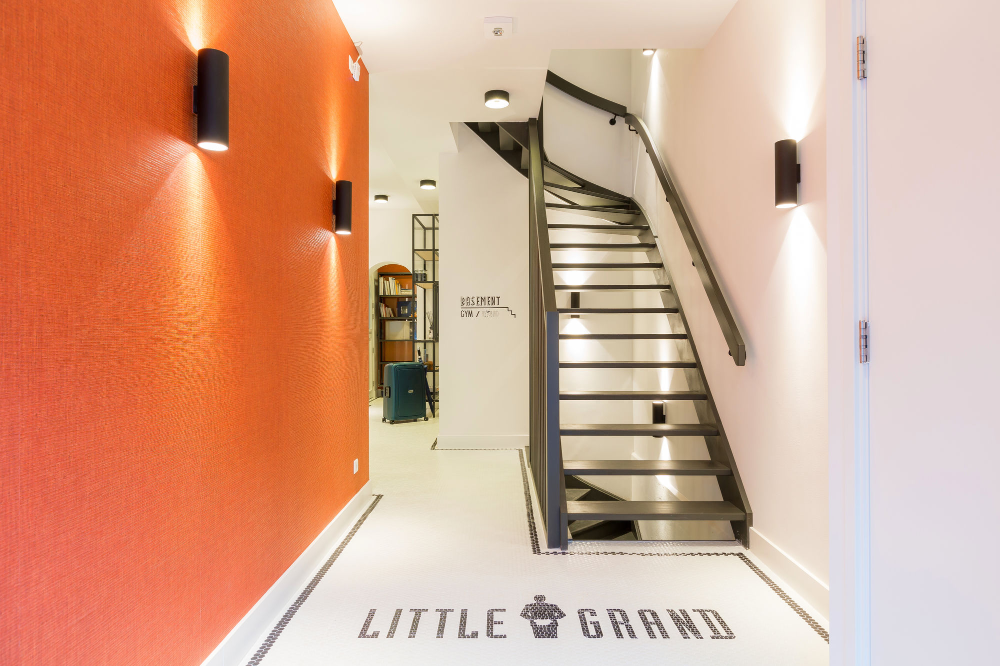 Фото Little Grand