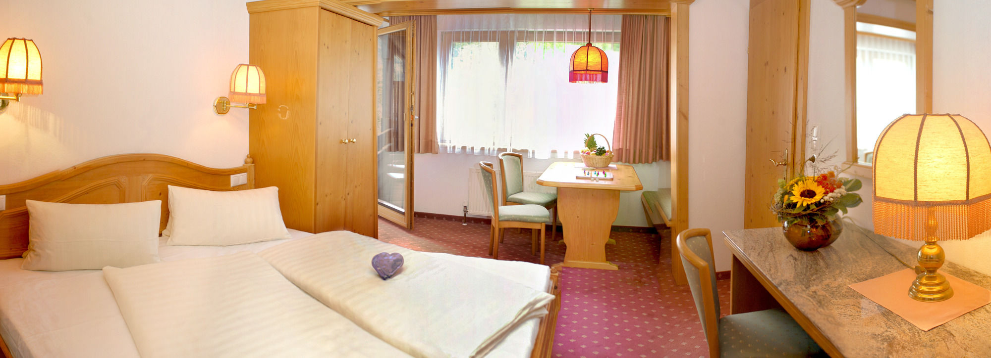 Фото Naturhotel Taleu