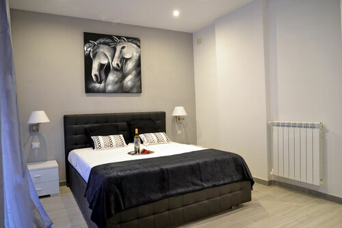 Gregori Guest House