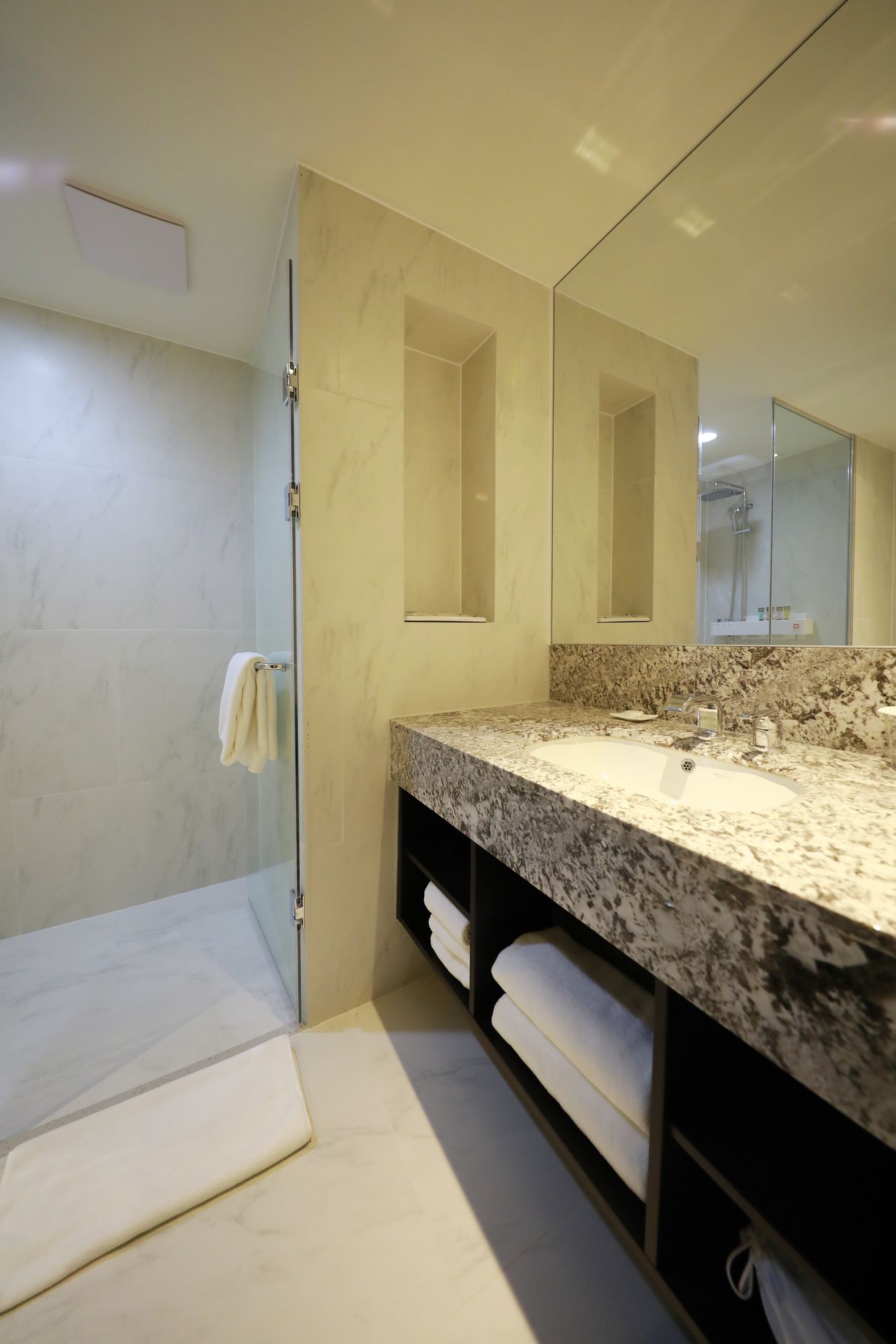 Фото Ramada Encore Seoul Magok