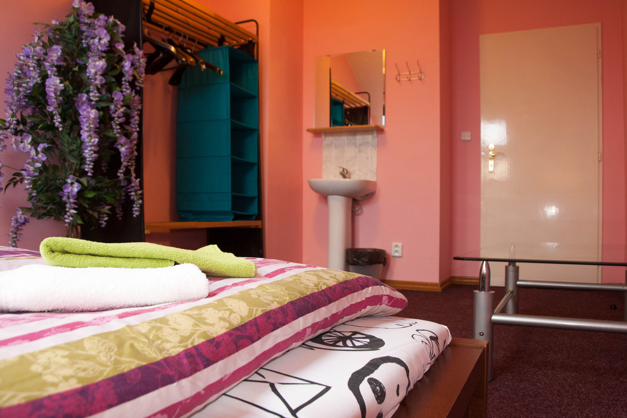 Фото Хостел Sokolska Youth