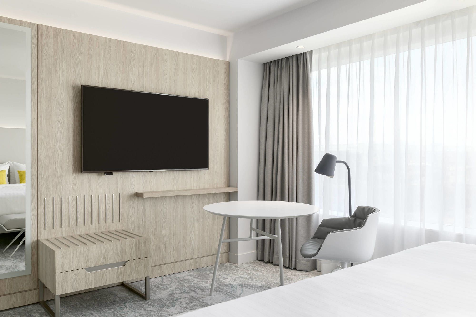 Фото Courtyard by Marriott Paris Gare de Lyon