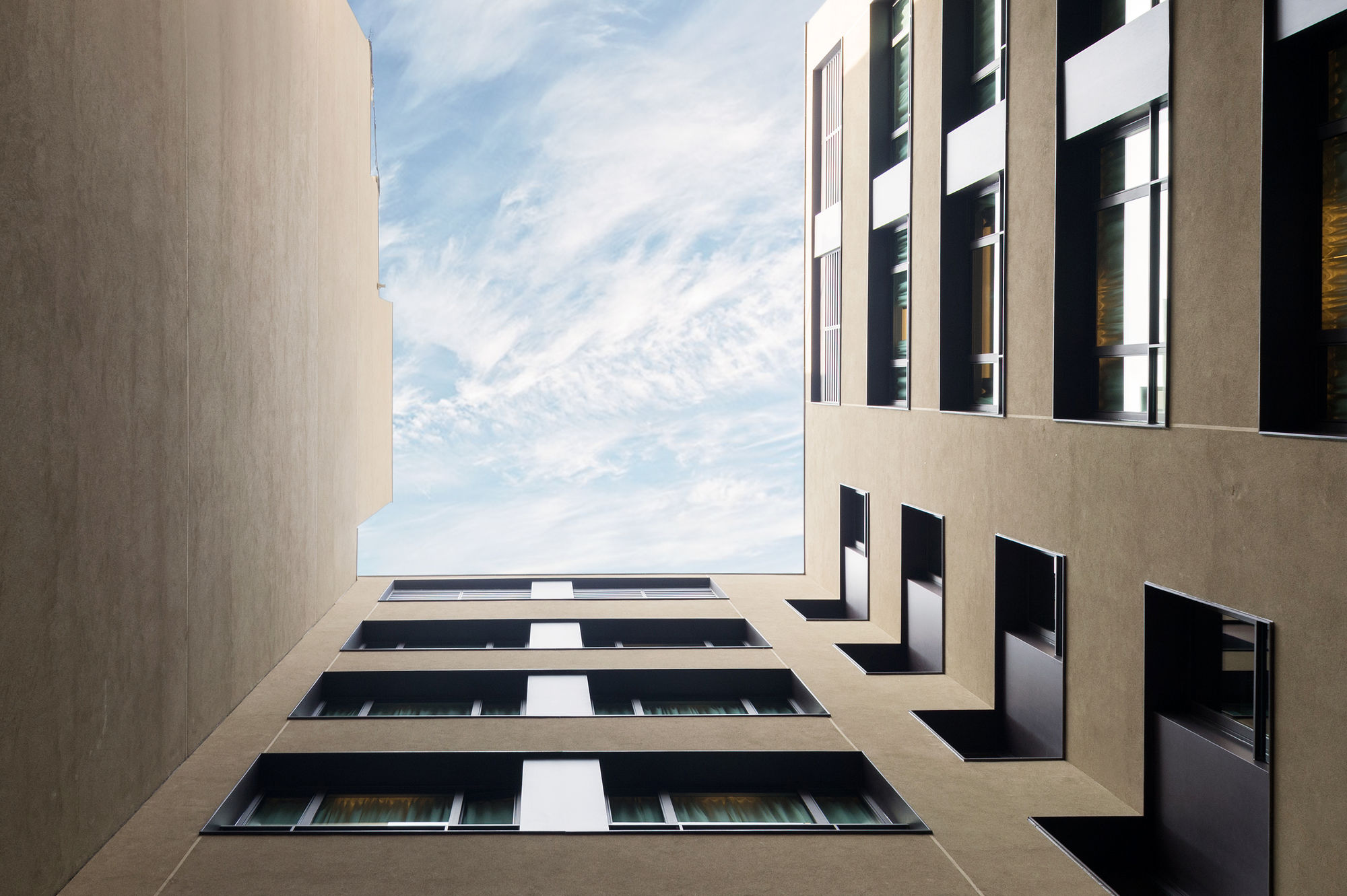 Фото The Corner Hotel