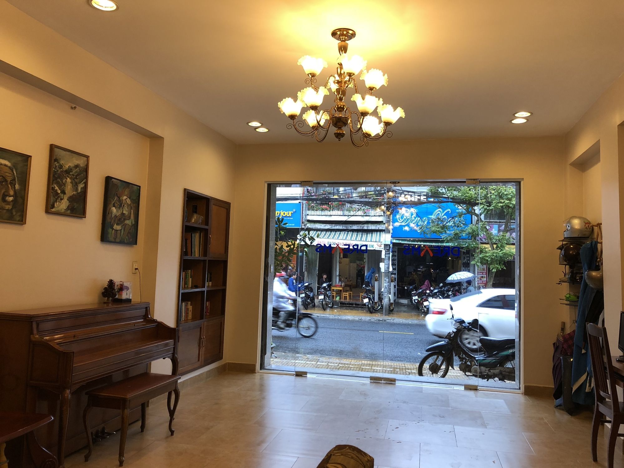 Фото Dreams Hotel