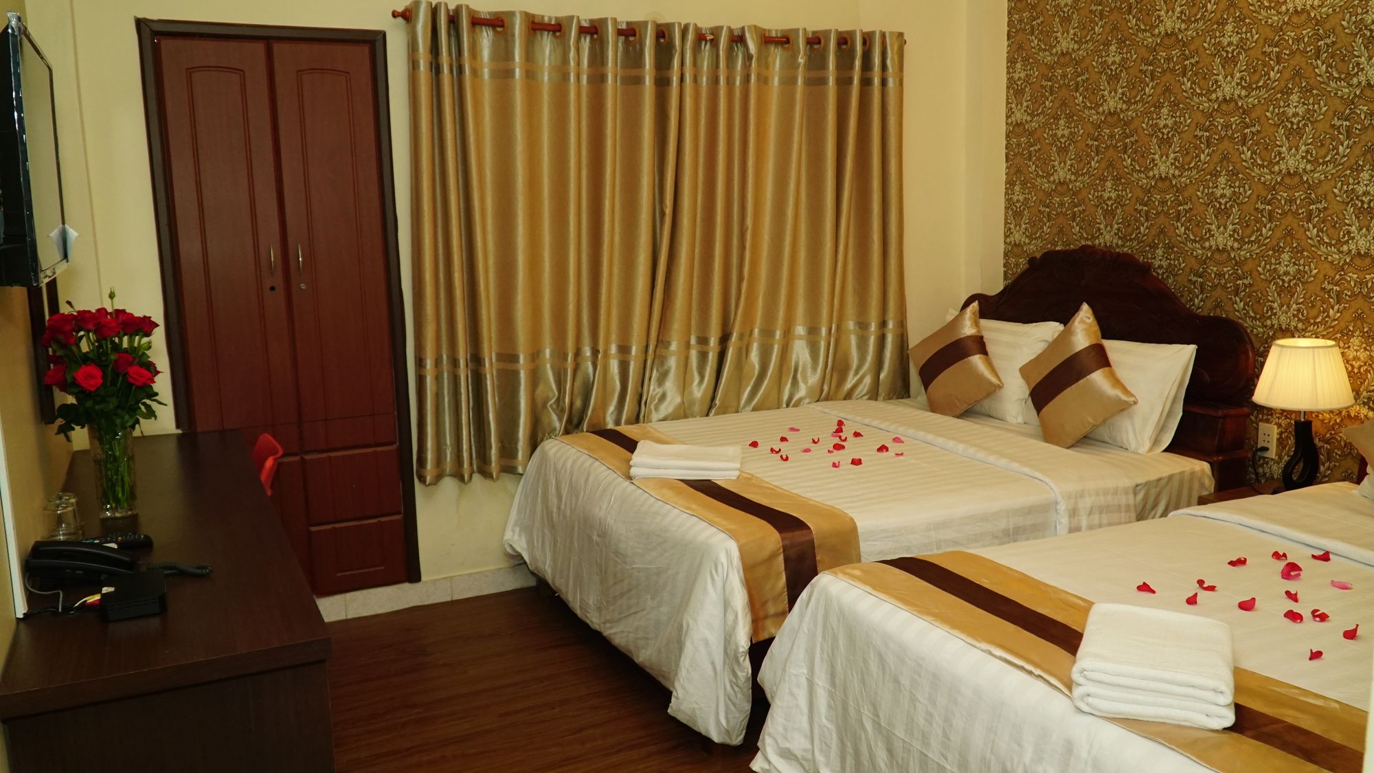 Фото Asian Kitchen Hotel