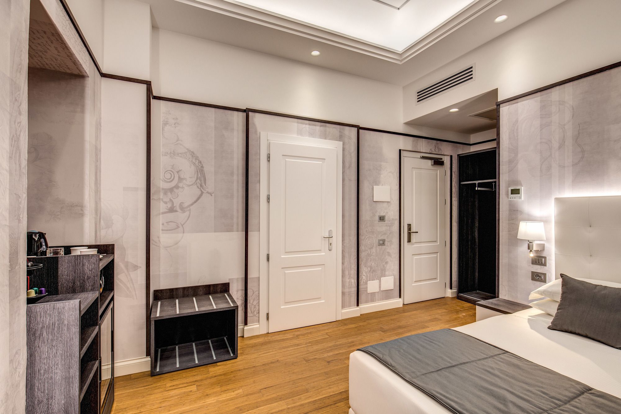 Фото The Liberty Boutique Hotel
