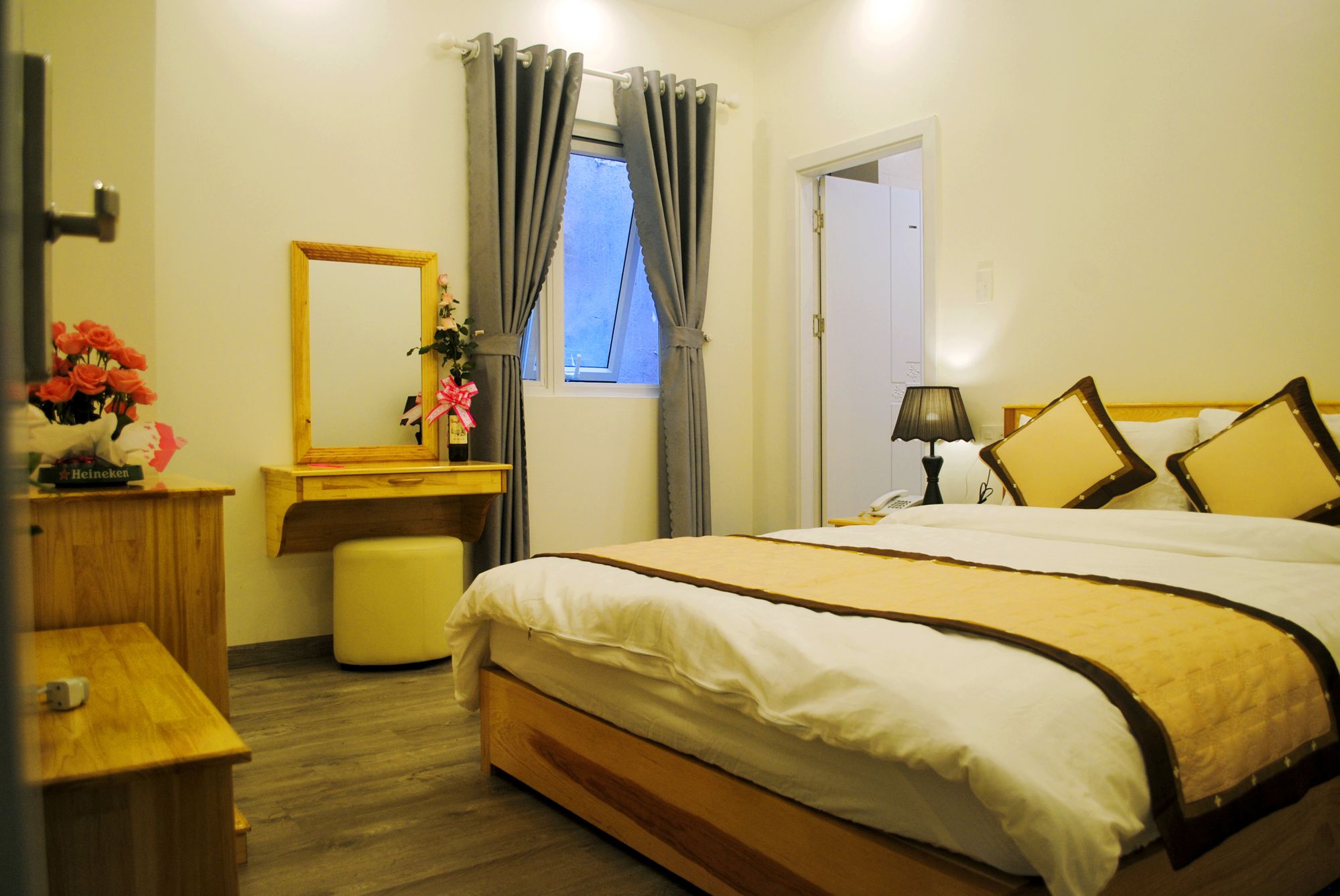 Фото The Grace Hotel