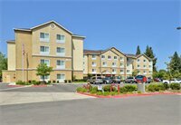 Гостиница TownePlace Suites by Marriott Sacramento Cal Expo