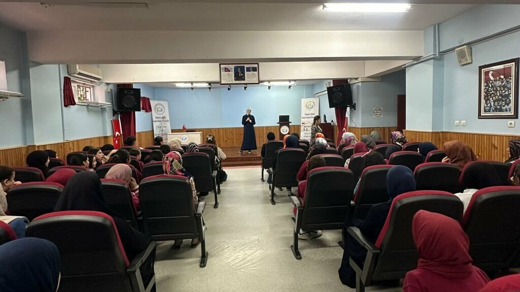 Religious education Sabanci Family Imam Hatip Secondary School, Adana, photo