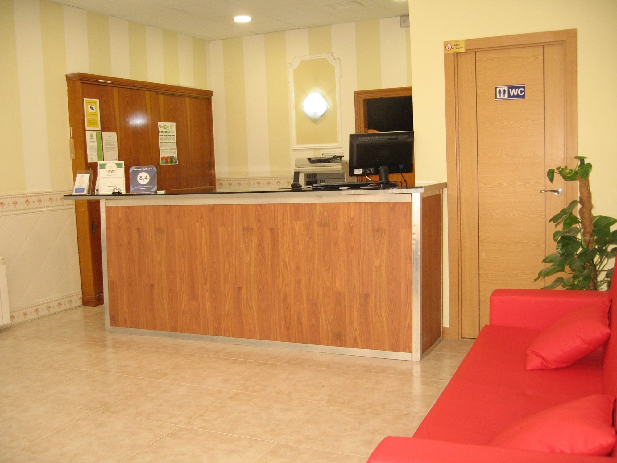 Фото Pensión Calfred II