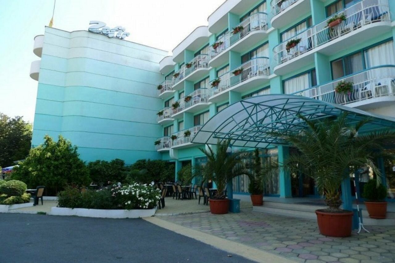Фото Zefir Hotel