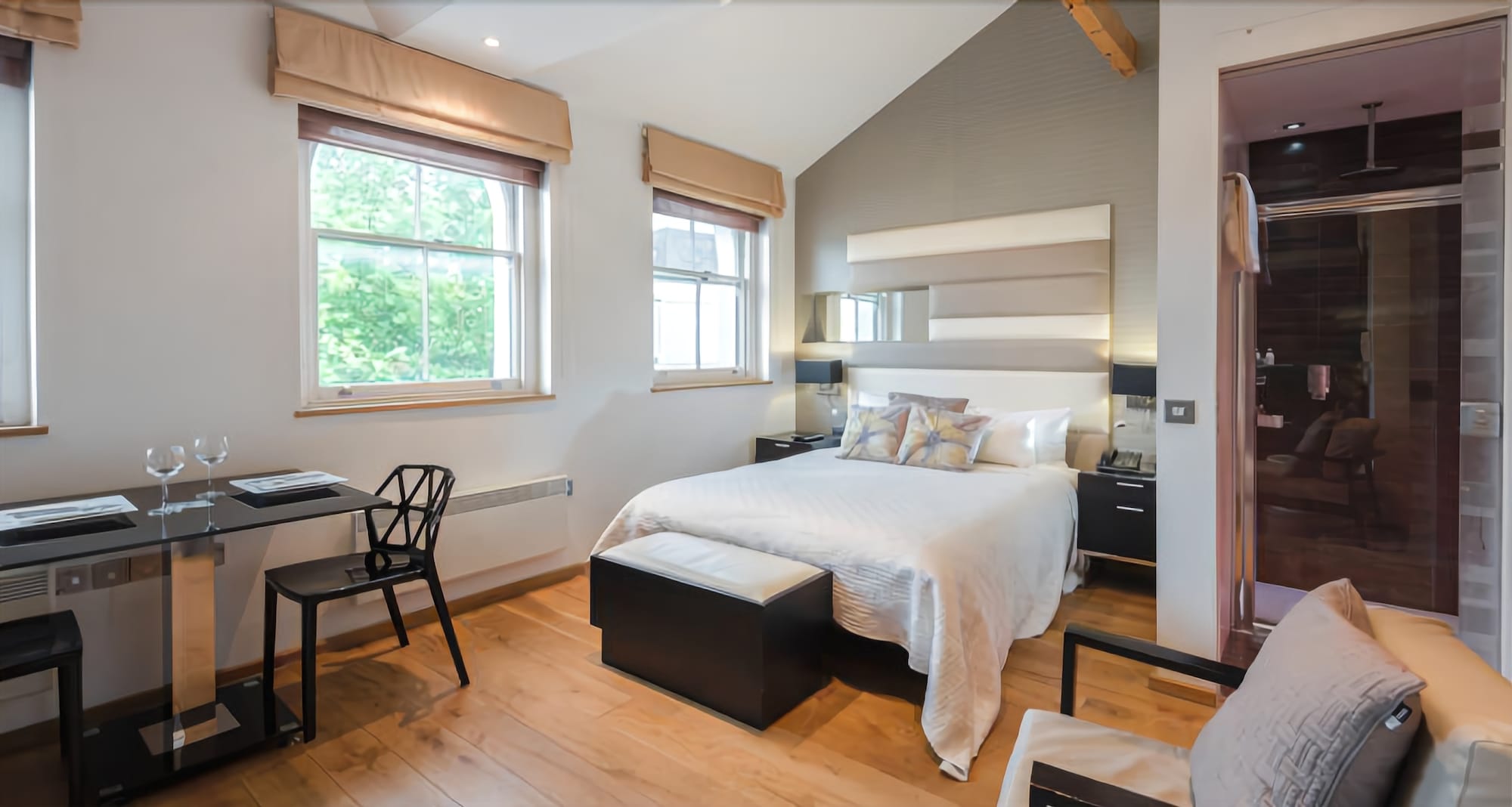 Фото Space Apart Hotel