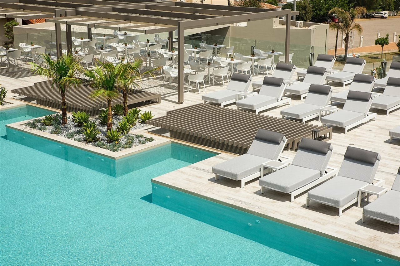 Фото Atlantica Amalthia Beach Hotel – Adults only