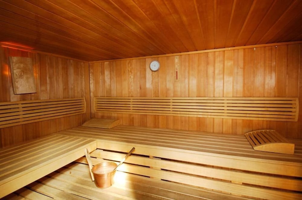 Фото Hotel Central