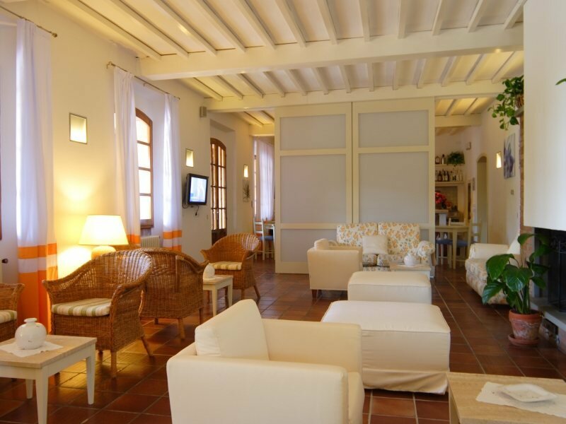 Фото Hotel Le Renaie