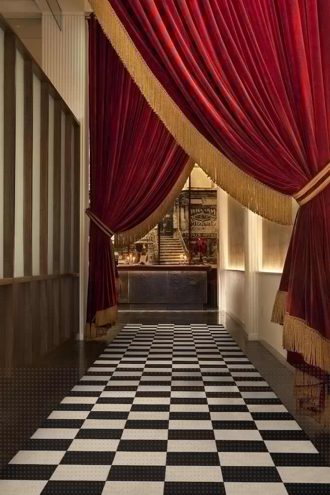 Фото The Redbury New York