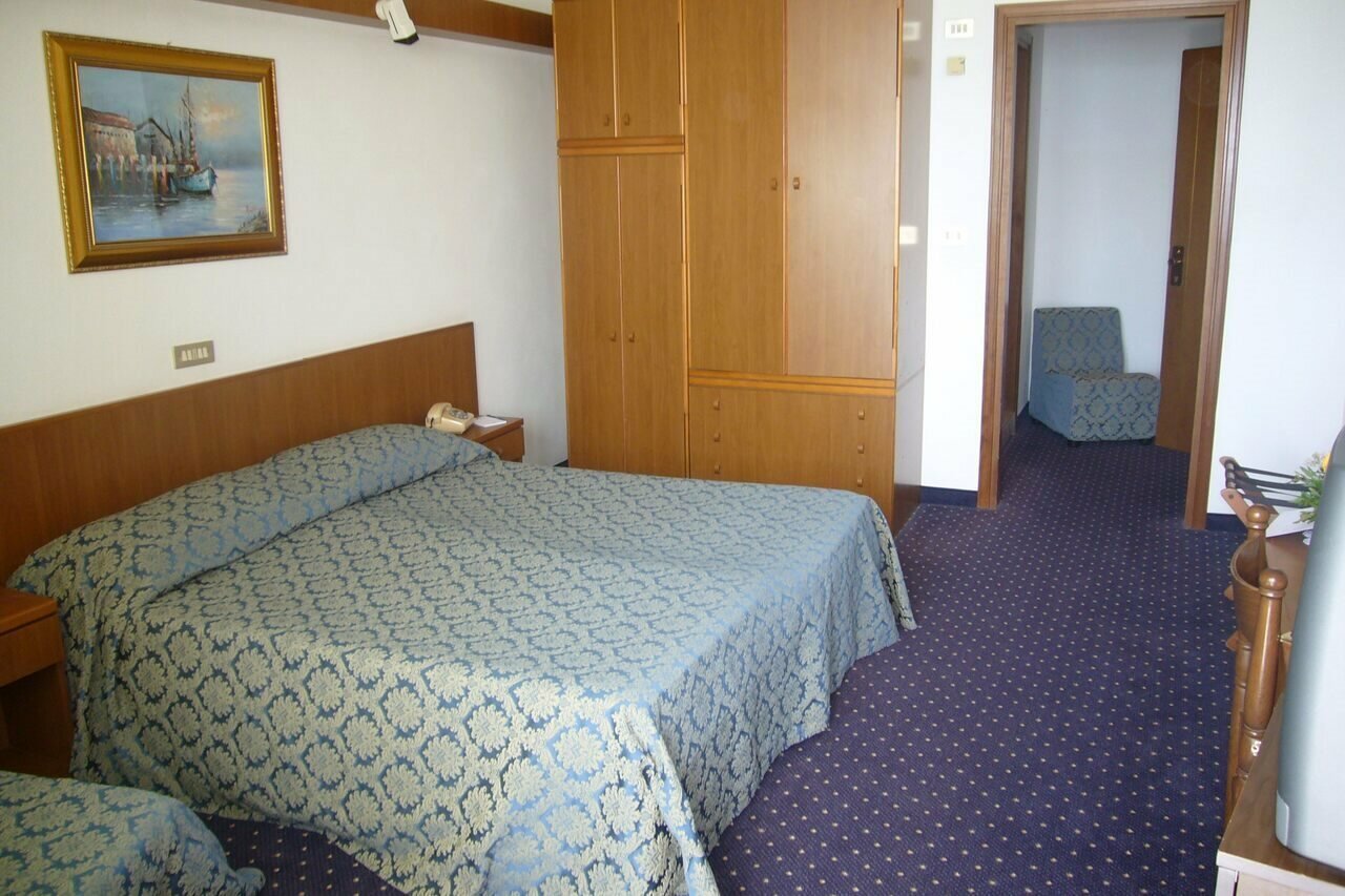 Фото Hotel Florida