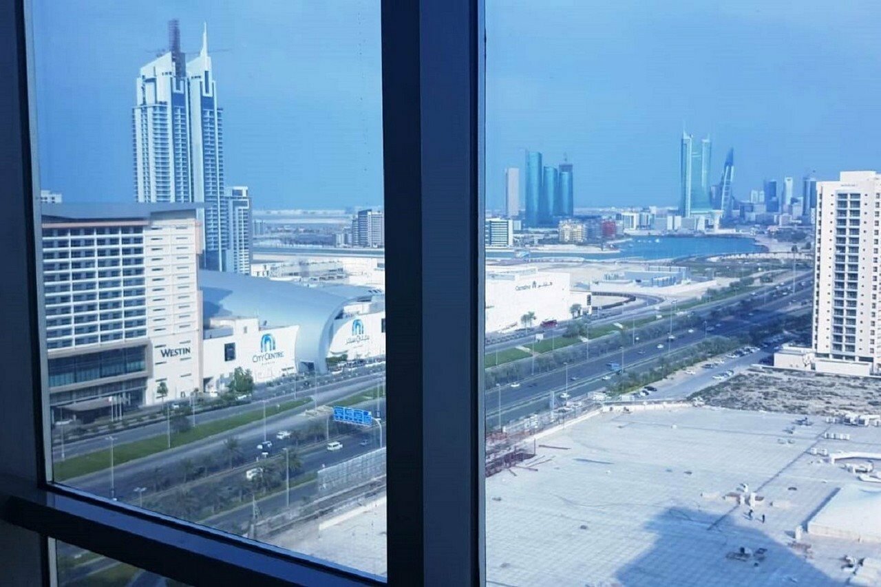 Фото Tulip Hotel And Suites