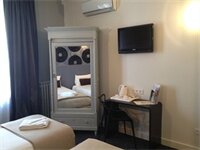 Фото Hôtel Raymond 4 Toulouse