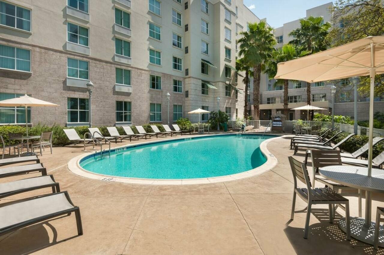 Фото Homewood Suites Tampa Airport