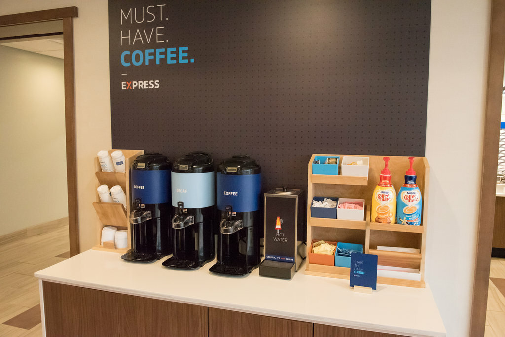 Фото Holiday Inn Express & Suites Mishawaka - South Bend, an Ihg Hotel