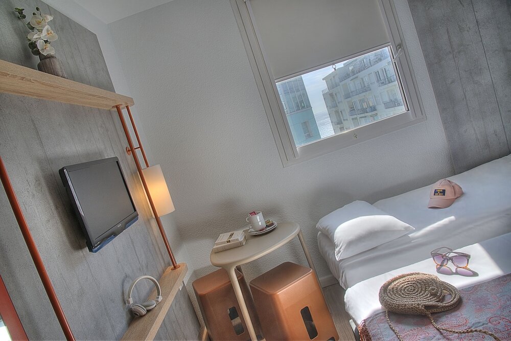 Фото Ibis budget Nice Californie Lenval