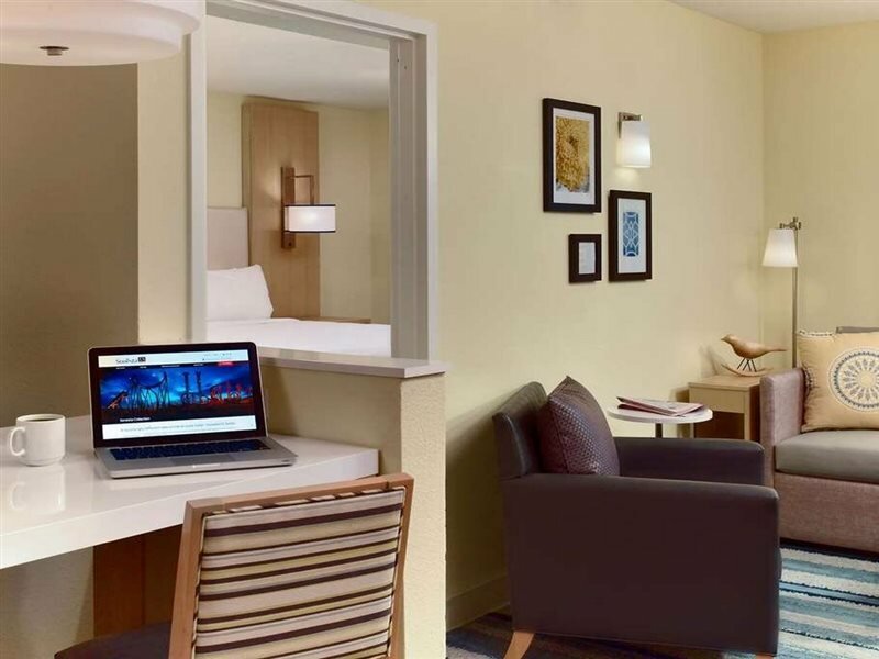 Фото Sonesta Es Suites Andover Boston