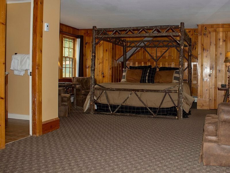 Фото The Whitney's Inn at Jackson