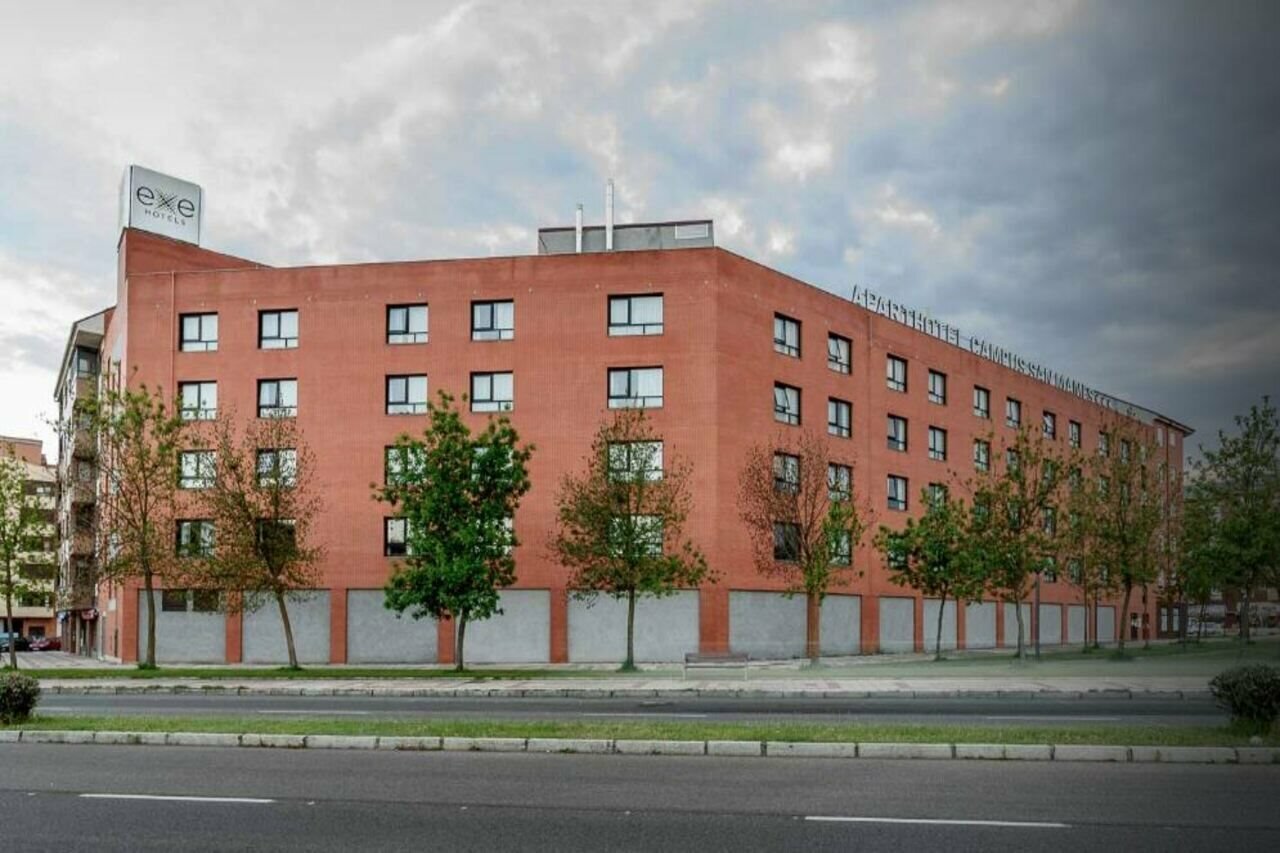 Фото Apartahotel Exe Campus San Mamés
