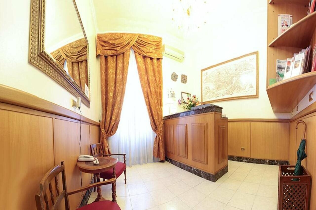 Фото Hotel Euro Quiris