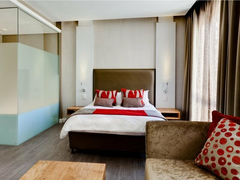 Фото Protea Hotel Cape Town Waterfront Breakwater Lodge