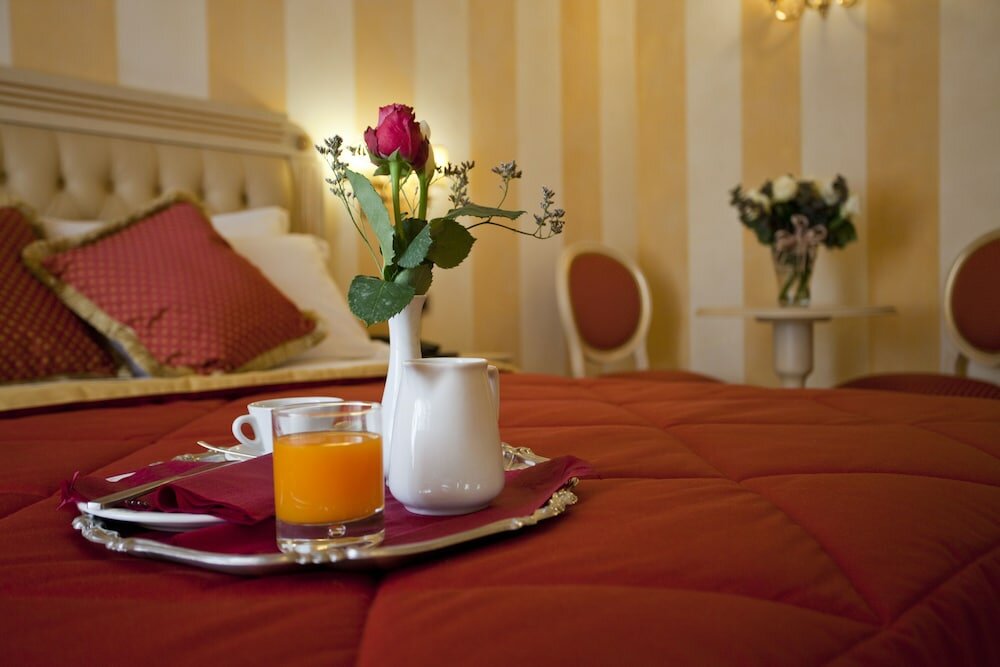 Фото Hotel Cavour